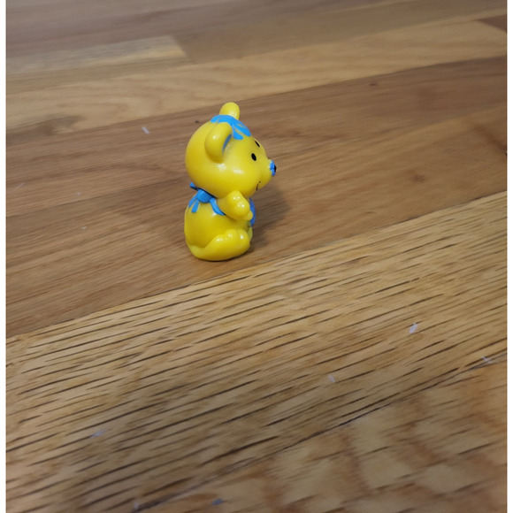 Strawberry Shortcake Cheesecake Pet Yellow Bear Mouse Figure Blue Bow - Picture 4 of 6